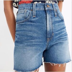 Madewell The Perfect Jean Short Burnett Wash Size 29